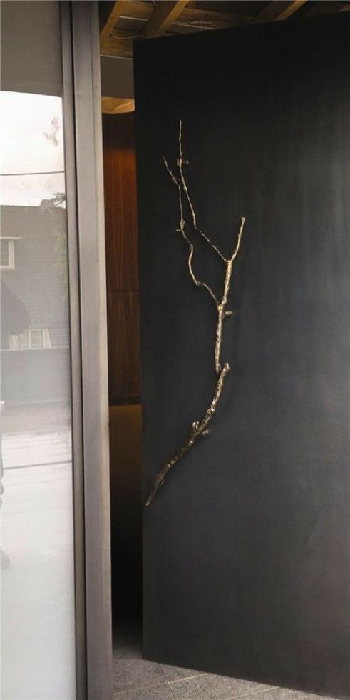 Artistic Tree Branch Pull Handle in Wrought Iron